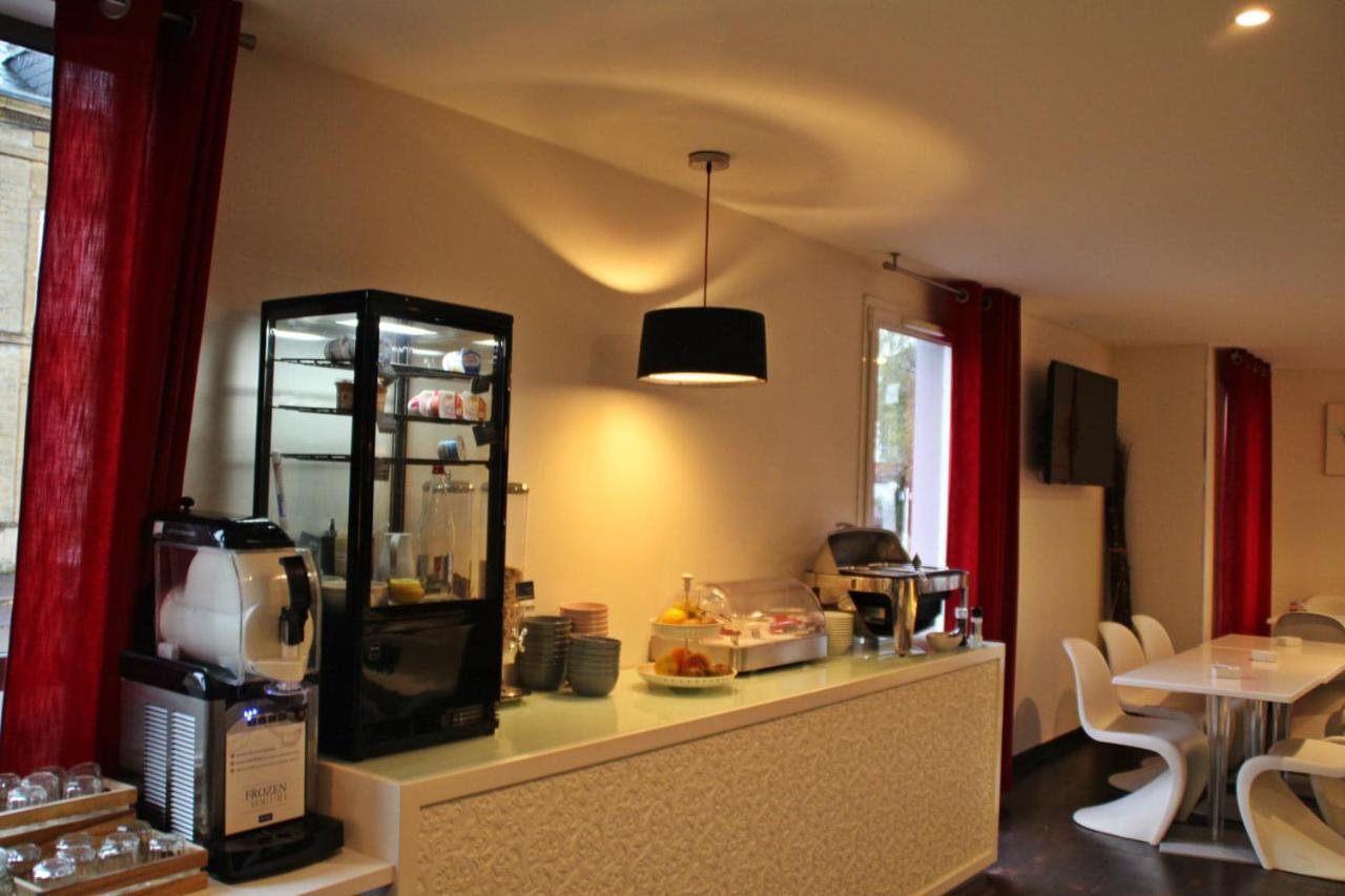 Kyriad Charleville Mezieres Esterno foto